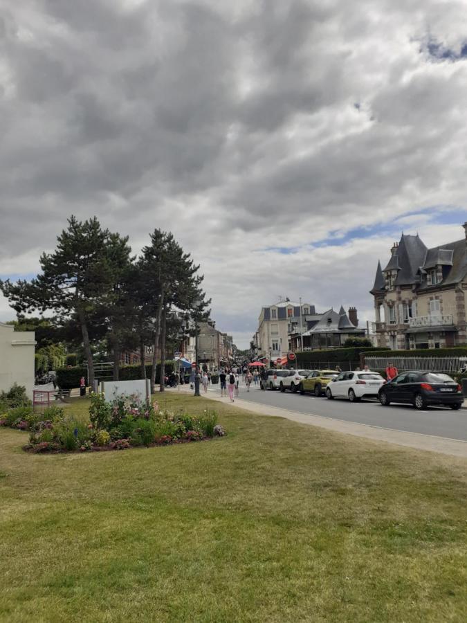 Appartamento L'Annexe Cabourg Esterno foto